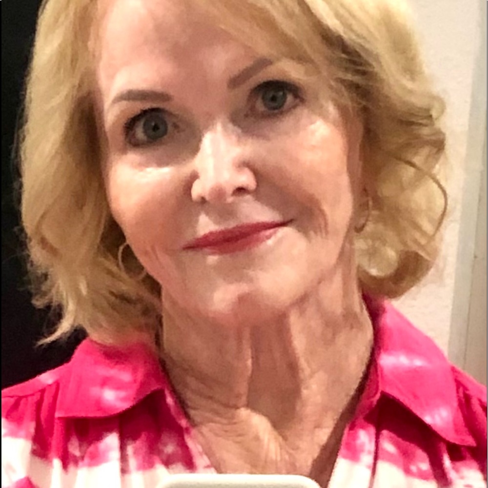 Meet your Posher, Kellie